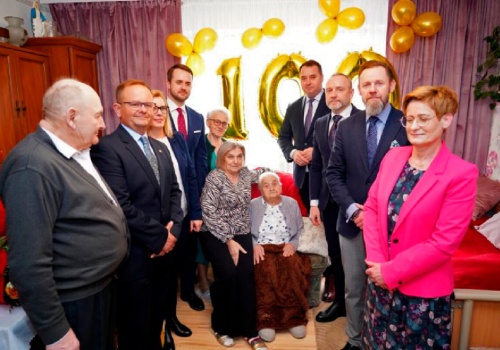 Setne urodziny pani Ireny Czyżyckiej z Gwoźdźca
