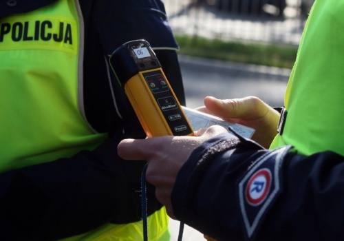 Nietrzeźwy kierowca doprowadził do zderzenia