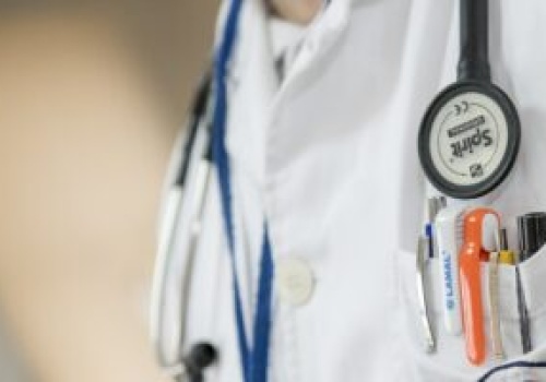 Zmiany w opiece zdrowotnej dla Ukraińców. Kto straci prawo do bezpłatnego NFZ