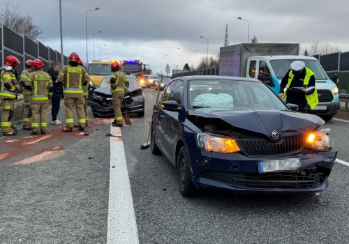 Zderzenie trzech pojazdów na obwodnicy Bielska-Białej