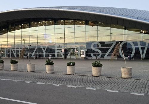 Sukces Jasionki. Lotnisko w polskiej czołówce