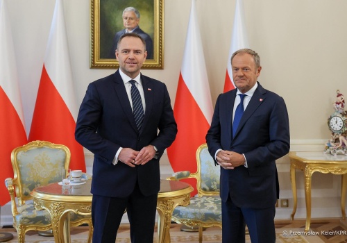 Tusk nagle zwrócił się do Nawrockiego. „Dotarła do mnie wiadomość”