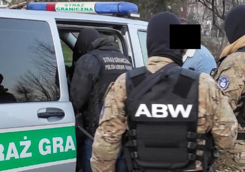 Śledztwo ws. naruszenia ustawy sankcyjnej. Polka i Białorusini zatrzymani