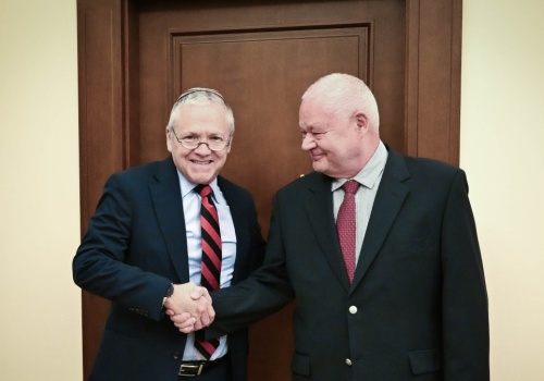 Adam Glapiński spotkał się z ambasadorem USA. Wśród tematów G20