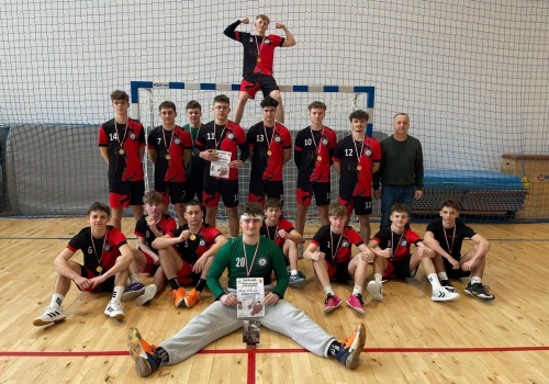 LO Grybów mistrzem powiatu w piłce ręcznej