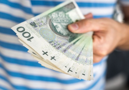 Praca za 15 tys. zł brutto miesięcznie i umowa bezterminowa. CV trzeba złożyć do końca marca