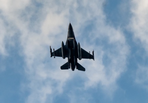 Wojsko poderwało myśliwce. Powodem zmasowany atak Rosji na Ukrainę. 