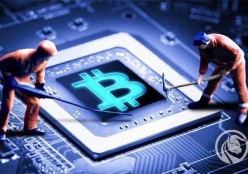 Kopanie Bitcoina przestaje się opłacać – branża wydobywcza na krawędzi kapitulacji