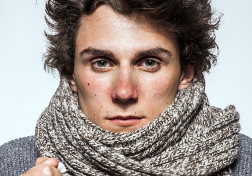 Niekończący się katar. Co zrobić, kiedy zatkany nos odbiera chęć do życia?