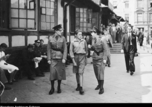 Polskie policjantki jako pierwsze w Europie miały stały dostęp do broni