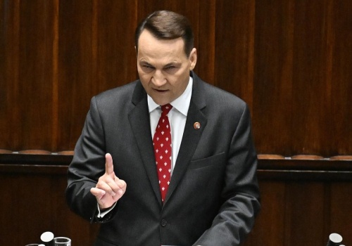 Tak Sikorski rozpoczął expose w Sejmie. Przypomniał tragiczne zdarzenie