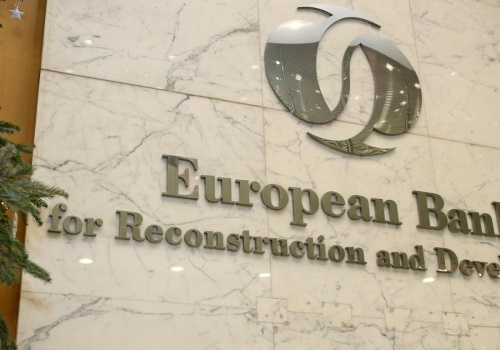 EBOiR podnosi prognozy dla Polski. Wzrost PKB w 2026 roku przyspieszy do 3,7 proc.