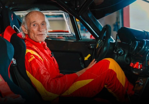 Pierwsze Ferrari FXX i 16 tysięcy kilometrów po torach świata. Historia Eberharda Junga