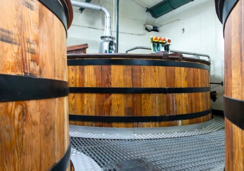 Gigant alkoholi hamuje. Akcje w dół po decyzji prezesa