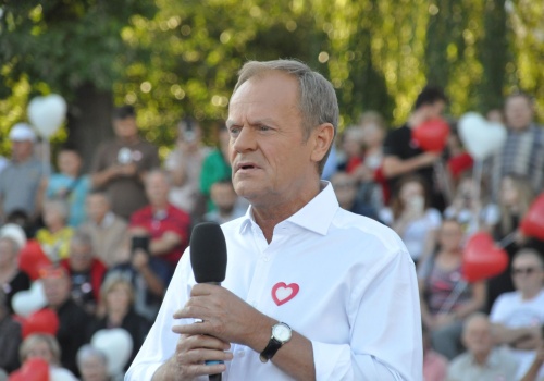 Donald Tusk ukarany. Komisja Etyki podjęła decyzję ws. słów o 