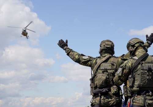 Nowe śmigłowce dla Straży Granicznej zakładnikiem SAFE?