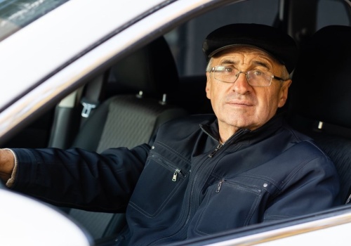 Najlepsze auto dla seniora. Eksperci wskazali konkretne modele