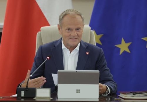 Tusk zaczepił Orbana na portalu X. Pytał o 
