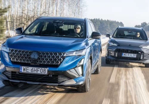 Hybrydowe Renault Austral i Toyota Corolla Cross: podobna cena, usportowione wersje, różne priorytety | PORÓWNANIE