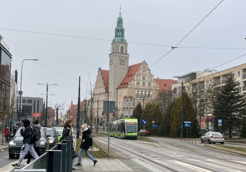Powstanie biurowiec dla urzędników i specjalny parking. Ratusz powołuje spółkę Olsztyńskie Mienie Miejskie