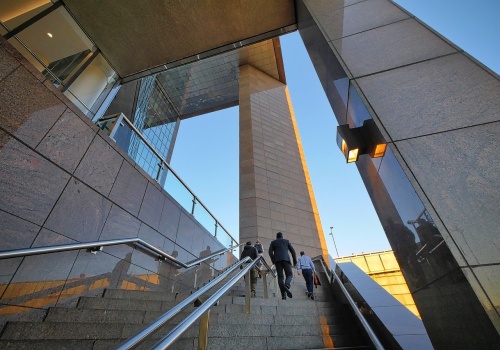 Rekordowy 2025 rok na rynku hipotek: Banki po raz pierwszy w historii pożyczyły ponad 100 mld zł