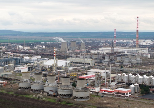 Łukoil do Bułgarów: macie kupować rosyjską ropę