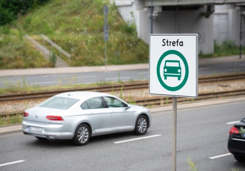 Warszawa sprawdza efekty Strefy Czystego Transportu. Ruszają pomiary ruchu