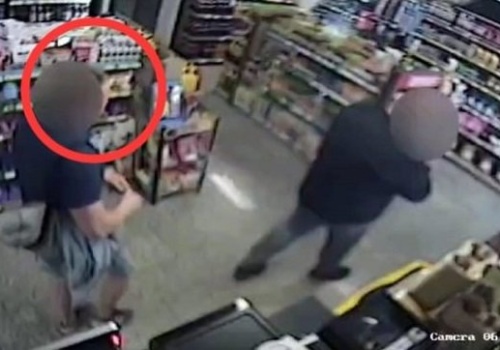 Dobre Miasto. 43-latek zwyzywał obsługę i uciekł ze sklepu z alkoholem