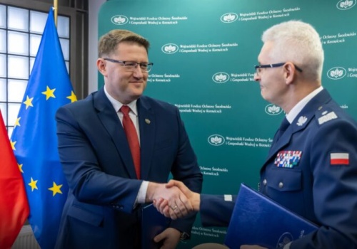 40 nowych hybryd dla śląskiej Policji. WFOŚiGW w Katowicach ponownie wspiera garnizon