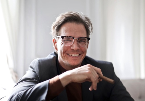 Robienie z siebie biedaka tuż przed śmiercią nic nie da. Rodzina i tak przyjdzie po pieniądze