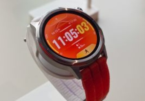 Huawei Watch GT Runner 2 zaprezentowany. Zegarek dla biegaczy, którym zapłacisz w sklepie