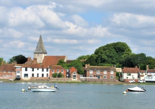 Ta wioska zamienia się w drugą Wenecję. Nie uwierzysz, gdzie się znajduje