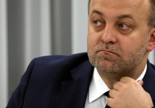 Poseł PiS zbiera podpisy na listach do KRS dla Piebiaka i „sędziów patriotów”