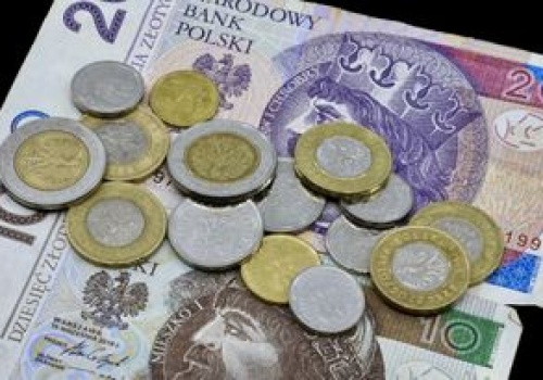 Dorabiałeś na świadczeniu? Ostatnie dni na zgłoszenie do ZUS-u