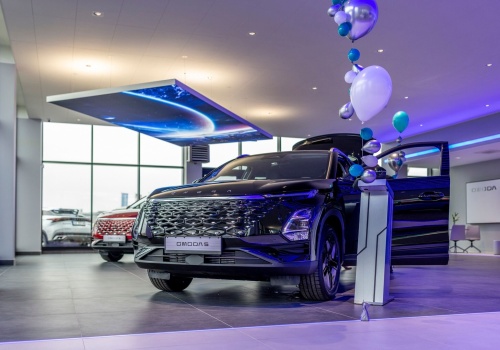 Mała homologacja, duże wątpliwości. Jak chińskie marki sprzedają auta w Polsce?