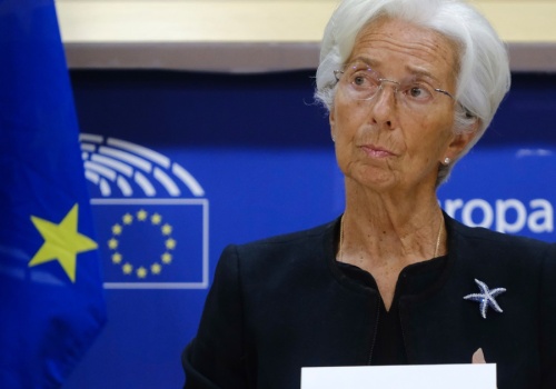 AI już wpływa na gospodarkę. Nieprzygotowani na rynku pracy mogą ucierpieć