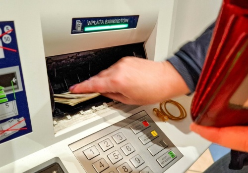 Awaria w dużym banku. Klienci zgłaszają problemy z kartami płatniczymi