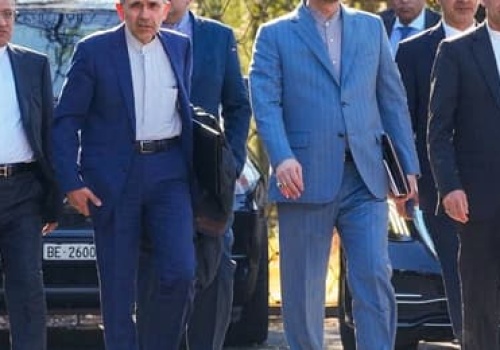 USA nadal negocjują z Iranem. Ale wojna jest o włos