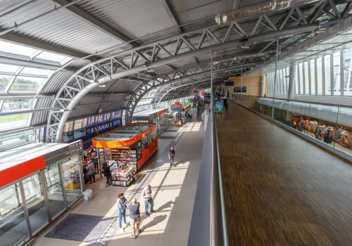 Tak polecimy z polskiego lotniska. „To nie będzie namiot cyrkowy”