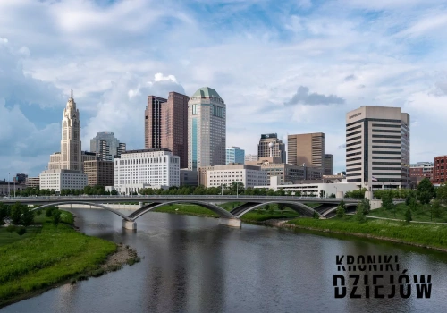 Tajemniczy medalion i brutalna zbrodnia. Przełom nastąpił tysiące kilometrów dalej