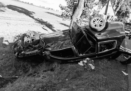 Śmiertelne zderzenie ciągnika rolniczego z autem. Prokuratura skierowała akt oskarżenia