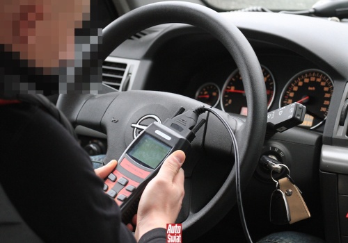 Niemcy ostrzegają: w tych autach używanych najłatwiej trafić na przekręcony licznik