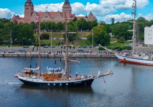 Sukces w The Tall Ships Races doceniony Nagrodą im. Kapitana Leszka Wiktorowicza