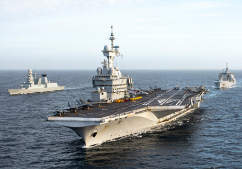 Szwecja: rosyjski dron zbliżył się do lotniskowca Charles de Gaulle, został unieszkodliwiony