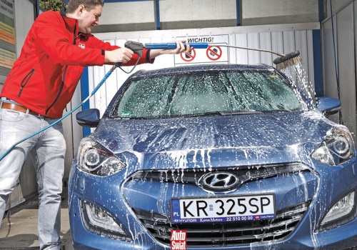 W jakiej temperaturze najlepiej myć samochód? Znamy granicę, kiedy już mu nic nie zagraża