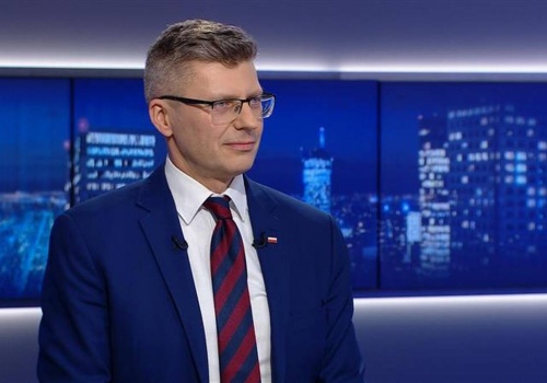 Warchoł składa skargę do TK na przepisy, których jest twórcą. 