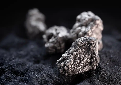 Ostry deficyt metali ziem rzadkich w USA. Pozorny rozejm z Chinami – realna wojna o zasoby? Gospodarka utknęła