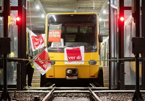 Strajk komunikacji paraliżuje Niemcy. Stanęły autobusy, tramwaje i metro