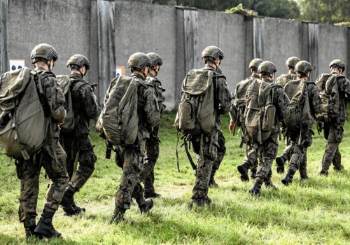 Ogromne zainteresowanie nową ofertą MON. 