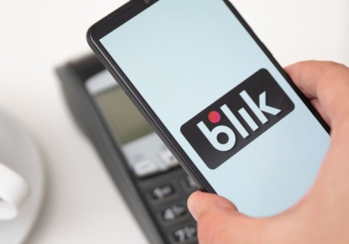 BLIK wypiął się na bankomaty - wypłacajcie gotówkę w Żabce